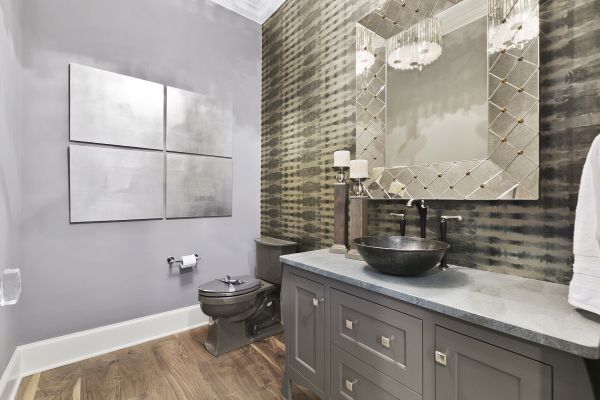 Bathroom Wallpaper Hanging